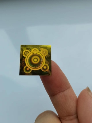 El número de serie falsificado anti de la seguridad del laser de la etiqueta engomada de Holo protege a consumidores circunda aduana